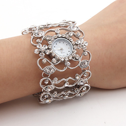 

Women's Luxury Watches Wrist Watch Diamond Watch Japanese Quartz Silver Casual Watch Analog Ladies Sparkle Bangle Fashion - Silver One Year Battery Life / SSUO SR626SW