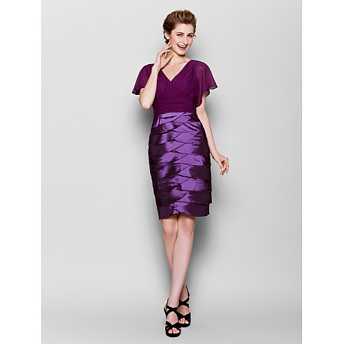 Sheath / Column Mother of the Bride Dress V Neck Knee Length Chiffon Taffeta Short Sleeve with Criss Cross 2021
Sheath / Column Mother of the Bride Dress V Neck Knee Length Chiffon Taffeta Short Sleeve with Criss Cross 2021