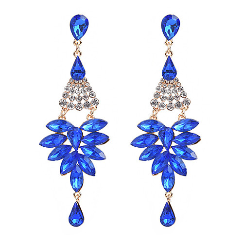 Women's Crystal Cubic Zirconia tiny diamond Drop Earrings Geometrical Drop Ladies Fashion Oversized Zircon Earrings Jewelry White / Black / Red For Party Work
Women's Crystal Cubic Zirconia tiny diamond Drop Earrings Geometrical Drop Ladies Fashion Oversized Zircon Earrings Jewelry White / Black / Red For Party Work