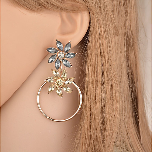 Women's Drop Earrings Long Flower Circle Ladies Trendy Sweet Earrings Jewelry Gold For Gift Evening Party 1 Pair
Women's Drop Earrings Long Flower Circle Ladies Trendy Sweet Earrings Jewelry Gold For Gift Evening Party 1 Pair