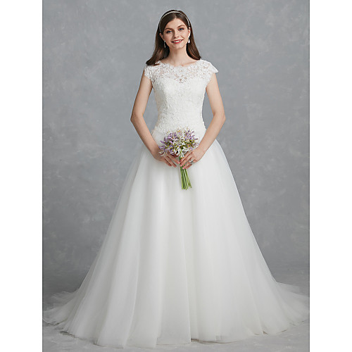 Ball Gown Wedding Dresses Scoop Neck Court Train Lace Tulle Cap Sleeve Cutouts with Lace Beading 2021
Ball Gown Wedding Dresses Scoop Neck Court Train Lace Tulle Cap Sleeve Cutouts with Lace Beading 2021