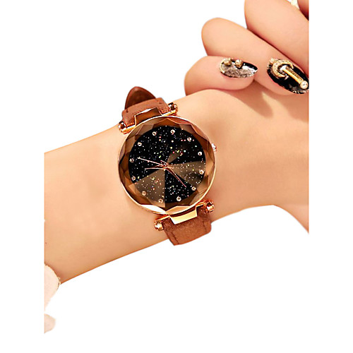 

Women's Wrist Watch Analog Quartz Ladies Water Resistant / Waterproof / Quilted PU Leather