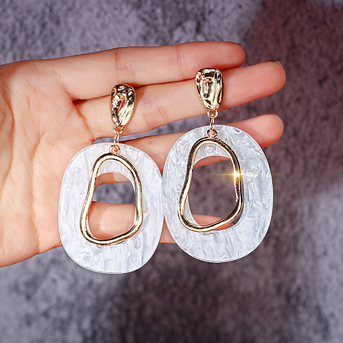 Women's White Drop Earrings Hollow Out European Trendy Earrings Jewelry Gold For Street 1 Pair
Women's White Drop Earrings Hollow Out European Trendy Earrings Jewelry Gold For Street 1 Pair