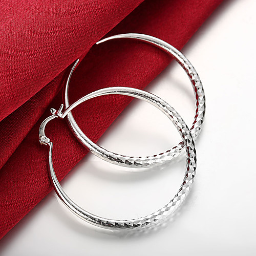 Women's Hoop Earrings Hollow Out Stylish Simple Huge Silver Plated Earrings Jewelry Silver For Daily Work 1 Pair
Women's Hoop Earrings Hollow Out Stylish Simple Huge Silver Plated Earrings Jewelry Silver For Daily Work 1 Pair