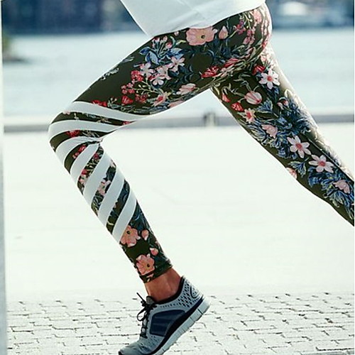 Women's Yoga Pants Leggings Butt Lift Breathable Quick Dry PinkGreen Gym Workout Running Fitness Sports Activewear Slim / Moisture Wicking
Women's Yoga Pants Leggings Butt Lift Breathable Quick Dry PinkGreen Gym Workout Running Fitness Sports Activewear Slim / Moisture Wicking