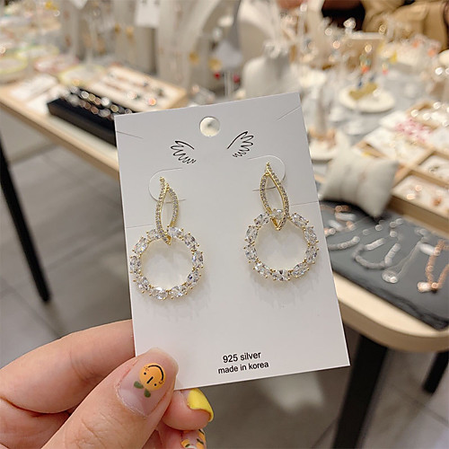 Women's Earrings Classic Alphabet Shape Candy Gold Plated S925 Sterling Silver Earrings Jewelry Gold For Gift Daily Festival 1 Pair
Women's Earrings Classic Alphabet Shape Candy Gold Plated S925 Sterling Silver Earrings Jewelry Gold For Gift Daily Festival 1 Pair