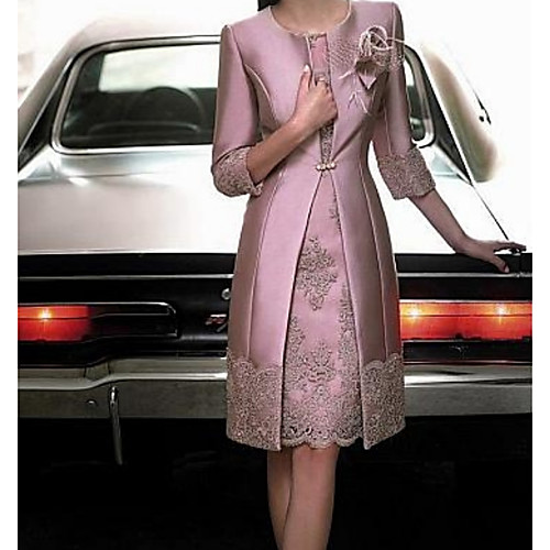 Sheath / Column Mother of the Bride Dress Vintage Plus Size Jewel Neck Knee Length Lace Satin 3/4 Length Sleeve with Appliques 2020
Sheath / Column Mother of the Bride Dress Vintage Plus Size Jewel Neck Knee Length Lace Satin 3/4 Length Sleeve with Appliques 2020