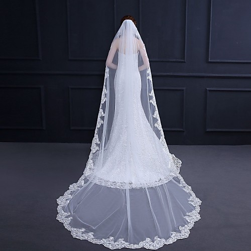 One-tier Antique / Luxury Wedding Veil Cathedral Veils with Hand Hook / Solid / Pattern 118.11 in (300cm) 100% Polyester / Classic
One-tier Antique / Luxury Wedding Veil Cathedral Veils with Hand Hook / Solid / Pattern 118.11 in (300cm) 100% Polyester / Classic