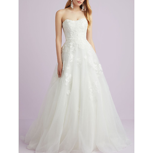 A-Line Wedding Dresses Sweetheart Neckline Court Train Lace Tulle Strapless Romantic Backless with Buttons 2021
A-Line Wedding Dresses Sweetheart Neckline Court Train Lace Tulle Strapless Romantic Backless with Buttons 2021