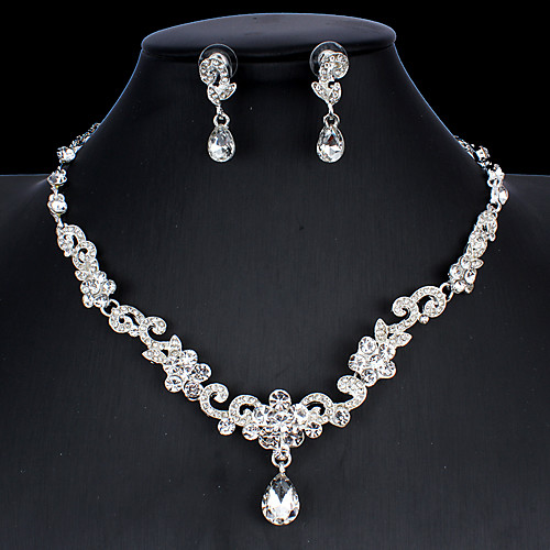 Women's White Cubic Zirconia Hoop Earrings Pendant Necklace Necklace Classic Drop Pear Basic Korean Cute Sweet Imitation Diamond Earrings Jewelry Silver For Party Wedding Engagement Two-piece Suit
Women's White Cubic Zirconia Hoop Earrings Pendant Necklace Necklace Classic Drop Pear Basic Korean Cute Sweet Imitation Diamond Earrings Jewelry Silver For Party Wedding Engagement Two-piece Suit