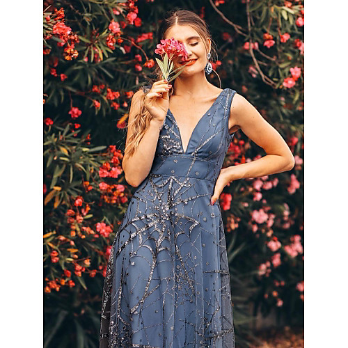A-Line Elegant Wedding Guest Prom Dress V Neck Sleeveless Floor Length Tulle with Beading Appliques 2021
A-Line Elegant Wedding Guest Prom Dress V Neck Sleeveless Floor Length Tulle with Beading Appliques 2021