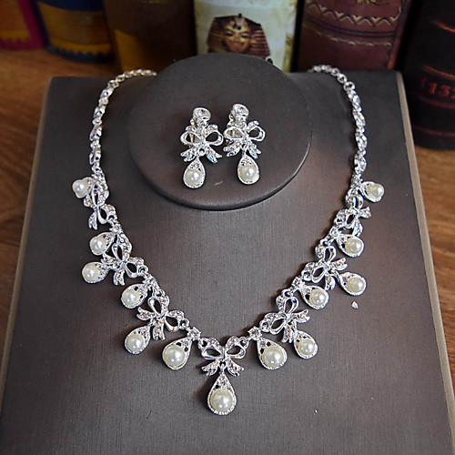 Women's Crystal Bridal Jewelry Sets Transparent Flower Elegant Vintage Pearl Earrings Jewelry White For Party Wedding 1 set
Women's Crystal Bridal Jewelry Sets Transparent Flower Elegant Vintage Pearl Earrings Jewelry White For Party Wedding 1 set