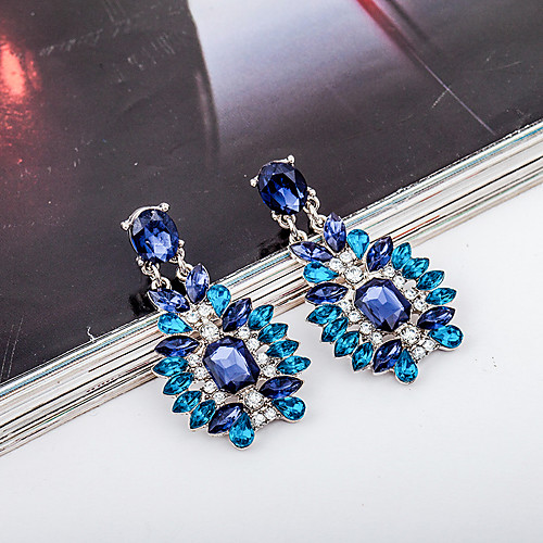 Women's Earrings Holiday Wedding Birthday Romantic Earrings Jewelry Blue For Date Street Festival 1 Pair
Women's Earrings Holiday Wedding Birthday Romantic Earrings Jewelry Blue For Date Street Festival 1 Pair