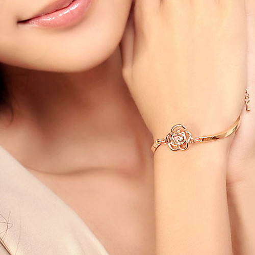 Women's Bracelet Classic Wedding Birthday Vintage Theme European Trendy Casual / Sporty Ethnic French Alloy Bracelet Jewelry Gold / Silver For Date Festival
Women's Bracelet Classic Wedding Birthday Vintage Theme European Trendy Casual / Sporty Ethnic French Alloy Bracelet Jewelry Gold / Silver For Date Festival