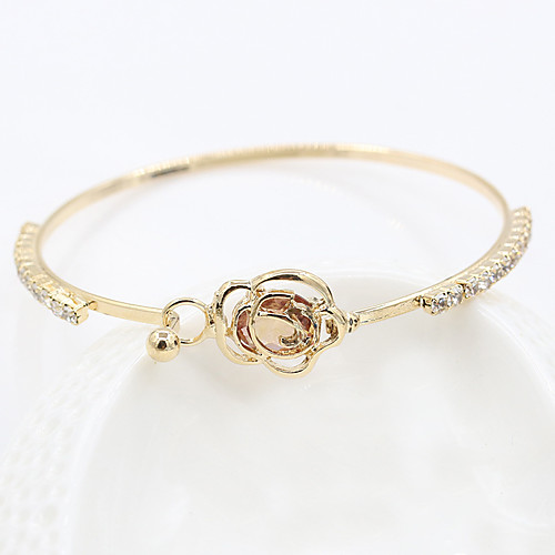 Women's Bracelet Classic Wedding Birthday Vintage Theme European Trendy Casual / Sporty Ethnic French Alloy Bracelet Jewelry Gold For Date Festival
Women's Bracelet Classic Wedding Birthday Vintage Theme European Trendy Casual / Sporty Ethnic French Alloy Bracelet Jewelry Gold For Date Festival