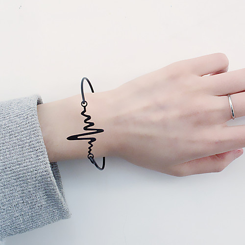 Women's Bracelet Classic Wedding Birthday Vintage Theme European Trendy Casual / Sporty Ethnic French Alloy Bracelet Jewelry Gold / Black / Silver For Date Festival
Women's Bracelet Classic Wedding Birthday Vintage Theme European Trendy Casual / Sporty Ethnic French Alloy Bracelet Jewelry Gold / Black / Silver For Date Festival