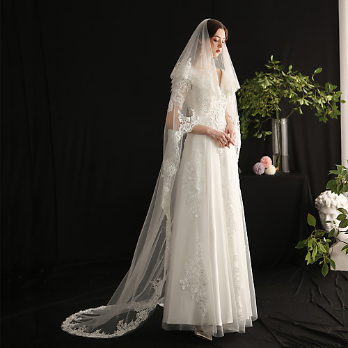 Two-tier Sweet Wedding Veil Cathedral Veils with Faux Pearl / Solid Lace / Tulle / Classic
Two-tier Sweet Wedding Veil Cathedral Veils with Faux Pearl / Solid Lace / Tulle / Classic