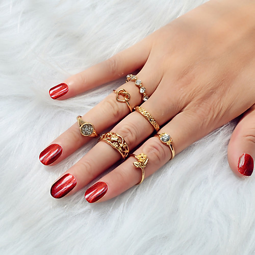 Women's Ring 7pcs Gold Alloy Elegant Punk Korean Wedding Party Evening Jewelry Vertical / Gold bar Wearable
Women's Ring 7pcs Gold Alloy Elegant Punk Korean Wedding Party Evening Jewelry Vertical / Gold bar Wearable