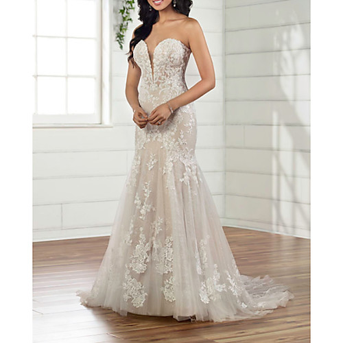 A-Line Wedding Dresses Strapless Sweep / Brush Train Lace Tulle Sleeveless Sexy with Embroidery 2020
A-Line Wedding Dresses Strapless Sweep / Brush Train Lace Tulle Sleeveless Sexy with Embroidery 2020