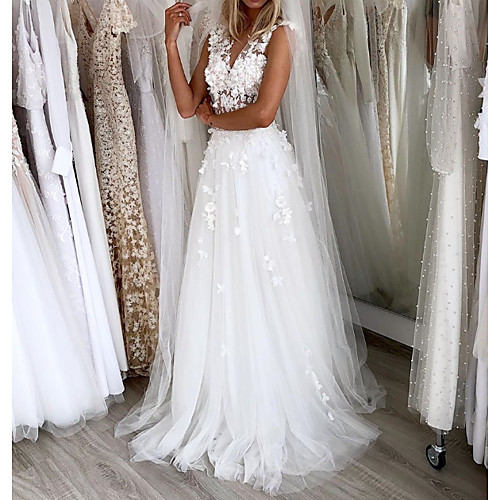 A-Line Wedding Dresses V Neck Sweep / Brush Train Lace Tulle Sleeveless Beach Sexy with Appliques 2020
A-Line Wedding Dresses V Neck Sweep / Brush Train Lace Tulle Sleeveless Beach Sexy with Appliques 2020
