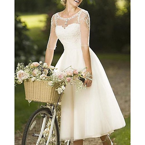 A-Line Wedding Dresses Jewel Neck Knee Length Lace Tulle Half Sleeve Vintage 1950s with Crystals 2021
A-Line Wedding Dresses Jewel Neck Knee Length Lace Tulle Half Sleeve Vintage 1950s with Crystals 2021