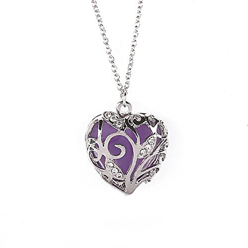 glow in dark women necklace hollow out heart crystal pendant luminous chocker necklace
glow in dark women necklace hollow out heart crystal pendant luminous chocker necklace