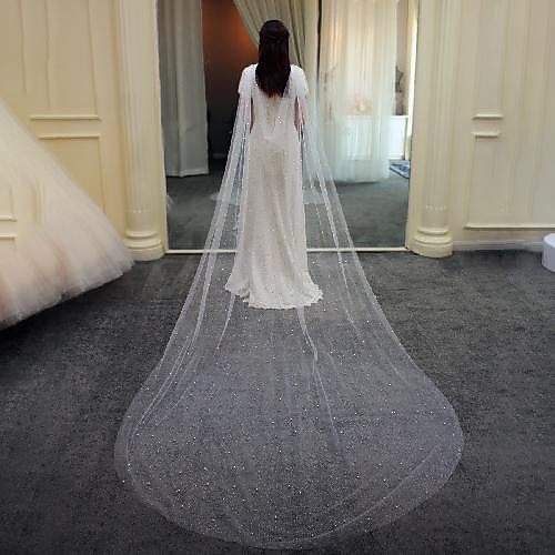 One-tier Elegant & Luxurious Wedding Veil Cathedral Veils with Faux Pearl Tulle
One-tier Elegant & Luxurious Wedding Veil Cathedral Veils with Faux Pearl Tulle