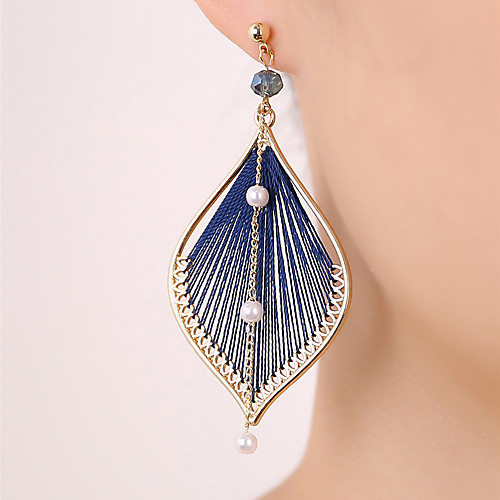 Women's Hoop Earrings Geometrical Happy Stylish Simple Earrings Jewelry Blue / Gold For Daily Prom
Women's Hoop Earrings Geometrical Happy Stylish Simple Earrings Jewelry Blue / Gold For Daily Prom