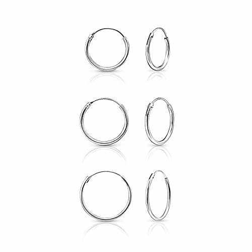 Hoops/Sleepers Earrings in Silver - Thickness 1.5 mm - Diameter 14, 16 & 18 mm
Hoops/Sleepers Earrings in Silver - Thickness 1.5 mm - Diameter 14, 16 & 18 mm