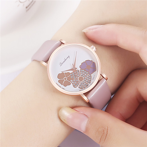 Women's Quartz Watches Analog Quartz Floral Style Fashion Diamond / PU Leather
Women's Quartz Watches Analog Quartz Floral Style Fashion Diamond / PU Leather