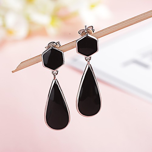 Women's Clear Cubic Zirconia Hoop Earrings Geometrical Happy Stylish Simple Earrings Jewelry Black For Daily Prom
Women's Clear Cubic Zirconia Hoop Earrings Geometrical Happy Stylish Simple Earrings Jewelry Black For Daily Prom