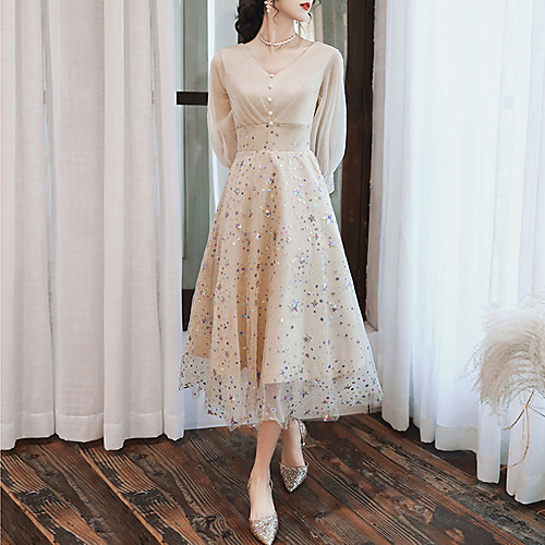 A-Line Glittering Elegant Homecoming Cocktail Party Dress V Neck 3/4 Length Sleeve Tea Length Tulle with Buttons 2021
A-Line Glittering Elegant Homecoming Cocktail Party Dress V Neck 3/4 Length Sleeve Tea Length Tulle with Buttons 2021