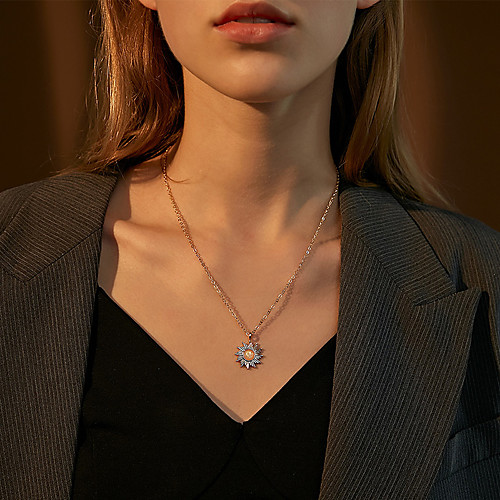 Women's Pendant Necklace Necklace Classic Flower Flower Shape Simple Fashion Classic Cute Alloy Gold Silver 47 cm Necklace Jewelry 1pc For Party Evening Street Gift Birthday Party / Charm Necklace
Women's Pendant Necklace Necklace Classic Flower Flower Shape Simple Fashion Classic Cute Alloy Gold Silver 47 cm Necklace Jewelry 1pc For Party Evening Street Gift Birthday Party / Charm Necklace