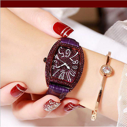 Women's Quartz Watches Analog Quartz Stylish Glitter Fashion Diamond Creative / PU Leather
Women's Quartz Watches Analog Quartz Stylish Glitter Fashion Diamond Creative / PU Leather