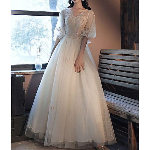 Princess A-Line Wedding Dresses V Neck Floor Length Lace Tulle Short Sleeve Country Romantic Elegant with Appliques 2021
Princess A-Line Wedding Dresses V Neck Floor Length Lace Tulle Short Sleeve Country Romantic Elegant with Appliques 2021