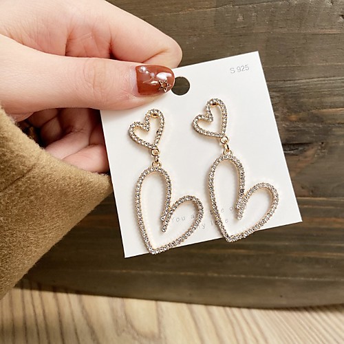 Women's Earrings Drop Sweet Heart Stylish European Sweet Imitation Diamond Earrings Jewelry Gold For Street Date Birthday Beach Festival
Women's Earrings Drop Sweet Heart Stylish European Sweet Imitation Diamond Earrings Jewelry Gold For Street Date Birthday Beach Festival