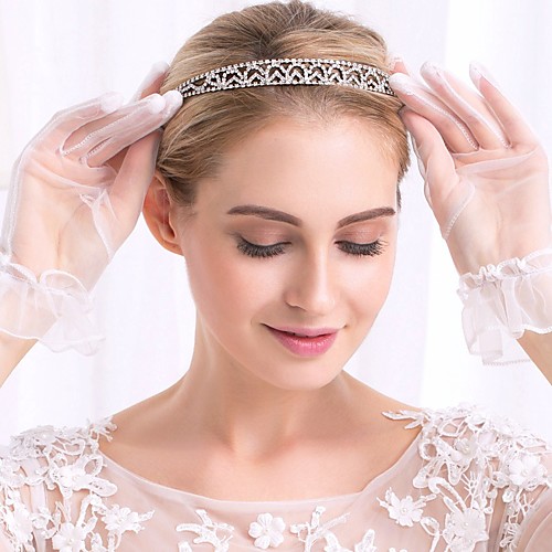Wedding Bridal Alloy Headpiece with Crystal 1 Piece Wedding / Special Occasion Headpiece
Wedding Bridal Alloy Headpiece with Crystal 1 Piece Wedding / Special Occasion Headpiece