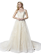 ウェディングドレス