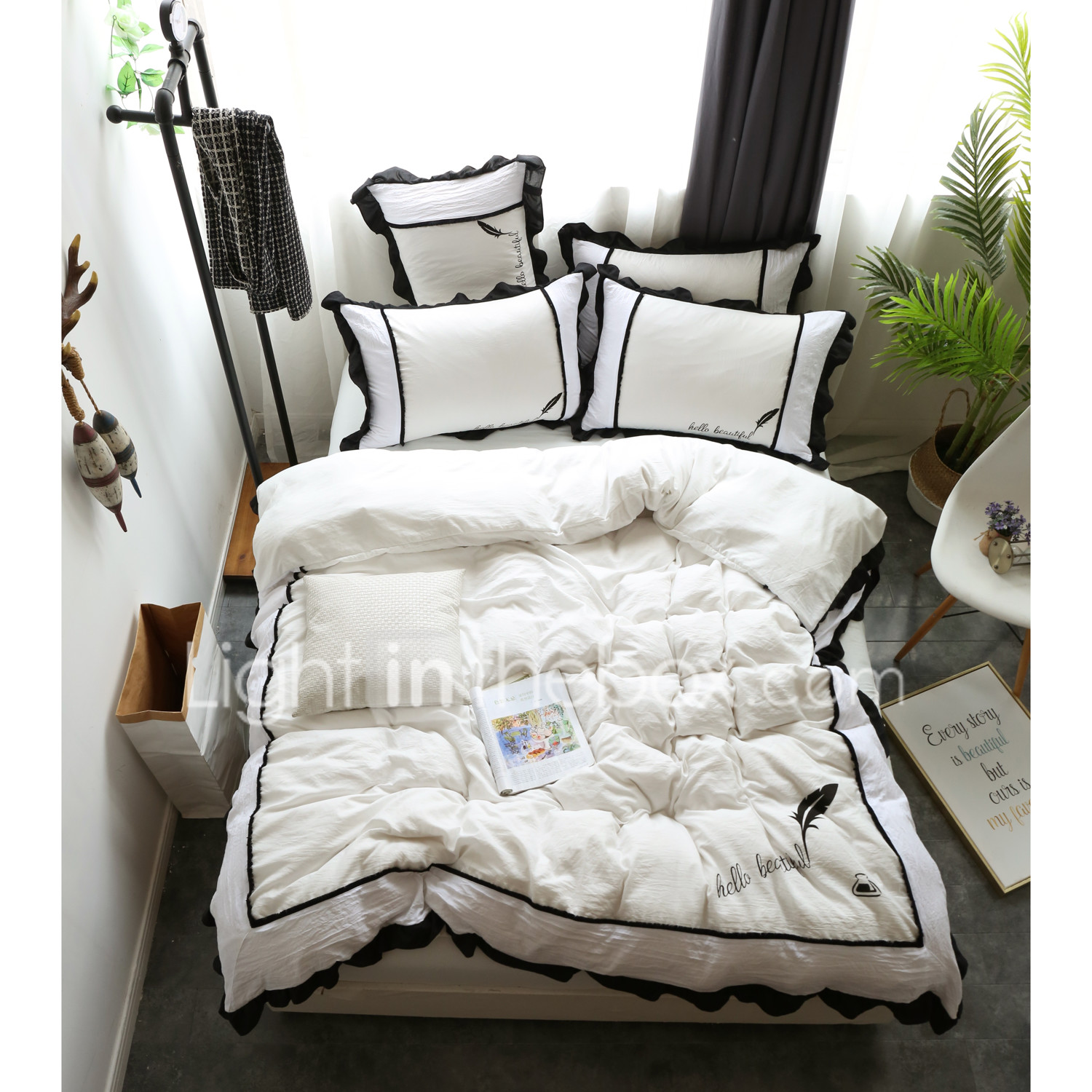 White Duvet Cover Sets Contemporary Polyester Printed 4 Piece