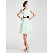 A-line Off-the-shoulder Knee-length Chiffon Bridesmaid Dress