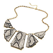 Luxury Serpentinite Polygon Retro Necklace