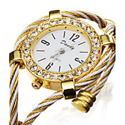 Women's Diamante Case Elegant Alloy Quartz Analog Bracelet Watch (Gold)