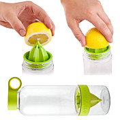 Portable Minimalist Water Bottle and Juicer