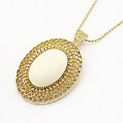Fashion multicolor gemstone diamond sweater chain (random color)