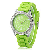 Women's Zinc Alloy Case Quartz Movement Silicone Band Analog Wrist Watch(More Colors)