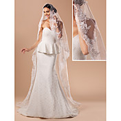 Gorgeous One-tier Cathedral Wedding Veil With Lace Applique Edge