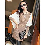 Women's Contrast Color Cape Sleeve Mini Dress