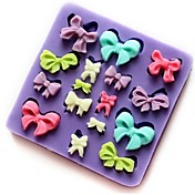 Bowknot Shaped Baking Fondant Cake Choclate Candy Mold,L7.3cm*W7.3cm*H0.9cm