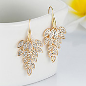 Daisy Women's Fashion Diamond Leaf Earrings