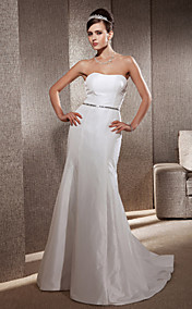 Elegant Trumpet/Mermaid Sweetheart Sweep/Brush Train Taffeta Wedding Dress 